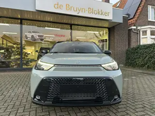 Foto 16 van Toyota Aygo X Hybrid 115 pulse stoelverwarming / keyless start / parkeersensoren voor + achter / Nav