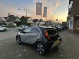 Foto 29 van Toyota Aygo X Hybrid 115 pulse stoelverwarming / keyless start / parkeersensoren voor + achter / Nav
