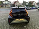 Foto 31 van Toyota Aygo X Hybrid 115 pulse stoelverwarming / keyless start / parkeersensoren voor + achter / Nav