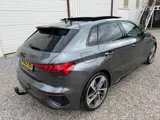 Foto 25 van Audi A3 Sportback 35 TFSI S-Line edition LEER.PANO.MATRIX.B&O.CAMERA!