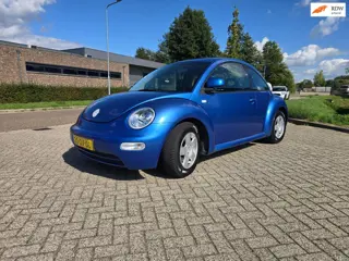 Volkswagen New Beetle 2.0 Highline Airco, Nieuw A.P.K