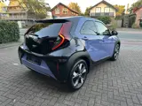 Foto 31 van Toyota Aygo X Hybrid 115 pulse stoelverwarming / keyless start / parkeersensoren voor + achter / Nav