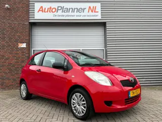 Toyota Yaris 1.0 VVTi! Airco! Elek. ramen! APK 05-2027!