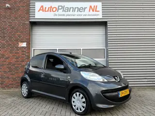 Peugeot 107 1.0-12V XS! 5-Deurs! Airco! Nieuwe APK!