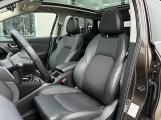 Foto 15 van Nissan Qashqai 1.2 Tekna | Nieuwe Distributie/19-inch/Stoel- en voorruitverwarming