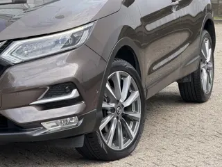 Foto 12 van Nissan Qashqai 1.2 Tekna | Nieuwe Distributie/19-inch/Stoel- en voorruitverwarming