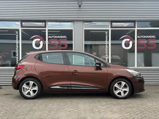Foto 16 van Renault Clio 0.9 TCe Expression AIRCO TREKHAAK LMV