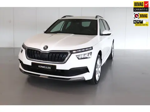 Skoda Kamiq 1.0 TSI Sport Business 110PK rijklaar €19650,-