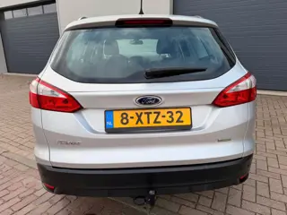 Foto 16 van Ford Focus Wagon 1.0 EcoBoost Edition/Navi/Cruise-c/Airco/Aux/PDC/Trekhaak