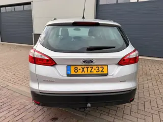 Foto 15 van Ford Focus Wagon 1.0 EcoBoost Edition/Navi/Cruise-c/Airco/Aux/PDC/Trekhaak