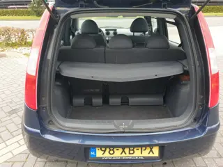 Foto 13 van Mitsubishi Colt 1.3 Invite Airco-El-ramen