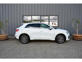 Foto 20 van Audi Q3 45 TFSI e 245pk S edition S Line * LED * Camera * Navi * ACC * ECC * Stuurverwarming * Leder