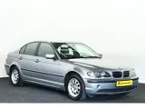Foto 25 van BMW 3-serie 320i Automaat / Cruisecontrol / Leder / Airco / PDC
