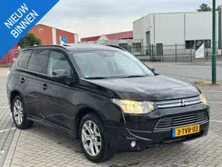 Mitsubishi Outlander 2.0 PHEV Instyle+ Vol optie/NAP/TRKHK