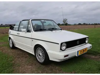 Foto 18 van Volkswagen Golf Cabriolet 1.8|APK-Nieuw|Leuke auto!