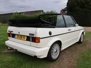 Foto 16 van Volkswagen Golf Cabriolet 1.8|APK-Nieuw|Leuke auto!