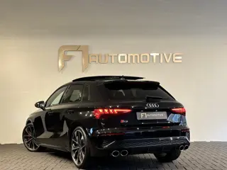 Foto 15 van Audi S3 Sportback 2.0 TFSI quattro Pano|RS Seats|ACC|Sfeer|Camera