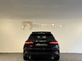 Foto 16 van Audi S3 Sportback 2.0 TFSI quattro Pano|RS Seats|ACC|Sfeer|Camera