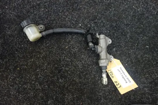 REMPOMP ACHTER Yamaha YZF R1 2009 - 2010