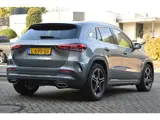 Foto 29 van Mercedes-Benz GLA 200 AMG Line PANORAMADAK | DISTRONIC | SFEERVERLICHTING | TREKHAAK | CAMERA | DAB