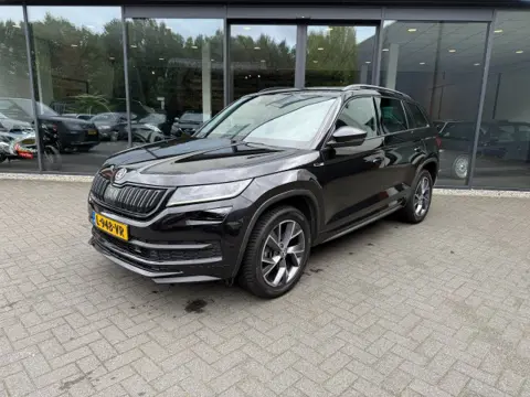 SKODA KODIAQ 1.5 TSI Sportline 7-Pers,1e Eig,Dealer OH,Pano,LED,Stoelverw V+A,Lane Assist,Adapt Cruise,Trekhk Elekt