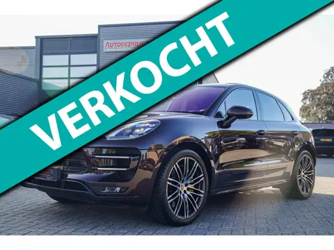 Porsche Macan 3.6 Turbo Exclusive Performance Edition 441PK | Dealer onderhouden | Mahagoni Metallic
