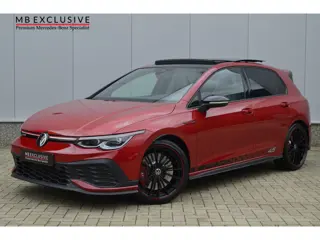 Foto 11 van Volkswagen Golf 8 2.0 GTI Clubsport 45 Jahre Akra DSG7 2021