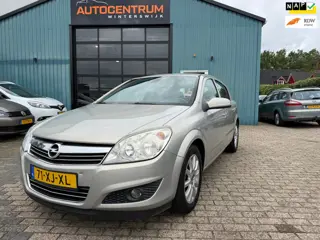 Opel Astra 1.6 Temptation Automaat