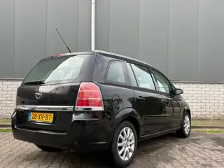 Foto 19 van Opel Zafira 1.8 Temptation-Automaat-7P-Airco