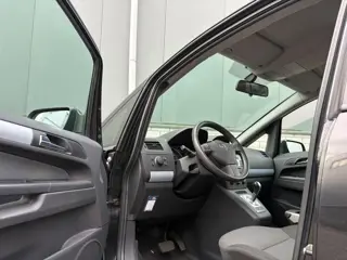 Foto 17 van Opel Zafira 1.8 Temptation-Automaat-7P-Airco