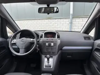 Foto 14 van Opel Zafira 1.8 Temptation-Automaat-7P-Airco