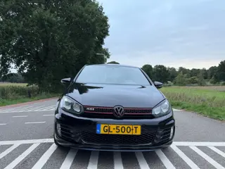 Foto 19 van Volkswagen Golf 1.4 TSI Highline GTI pakket motor gereviseerd.