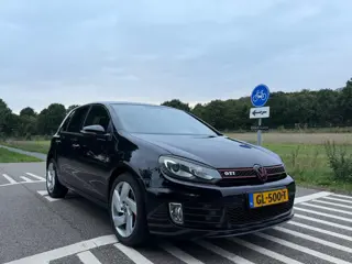 Foto 18 van Volkswagen Golf 1.4 TSI Highline GTI pakket motor gereviseerd.