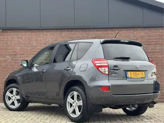 Foto 17 van Toyota RAV4 2.0 VVTI COMFORT | NAVI! | CRUISE! | TREKHAAK!