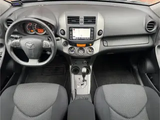 Foto 12 van Toyota RAV4 2.0 VVTI COMFORT | NAVI! | CRUISE! | TREKHAAK!