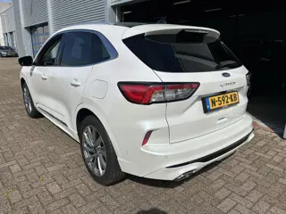 Foto 15 van Ford Kuga 2.5 PHEV Vignale Vol leer|Panoramadak| incl afleveringsbeurt