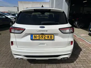 Foto 16 van Ford Kuga 2.5 PHEV Vignale Vol leer|Panoramadak| incl afleveringsbeurt