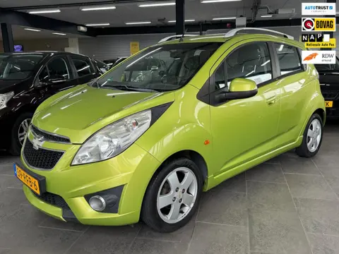 Chevrolet Spark 1.2 16V LT 5-deurs airco elektrische ramen+spiegels lm-velgen parkeersensoren