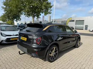 Foto 6 van Lynk & Co 01 1.5|Plug-in Hybrid|Trekhaak|1800kg geremd|Pano|360 camera|adaptive Cruise|full-opties