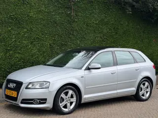 Foto 13 van Audi A3 Sportback 1.2 TFSI Attraction RIJDGOED/PANO/XENON/APK