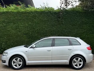 Foto 14 van Audi A3 Sportback 1.2 TFSI Attraction RIJDGOED/PANO/XENON/APK
