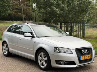 Foto 20 van Audi A3 Sportback 1.2 TFSI Attraction RIJDGOED/PANO/XENON/APK