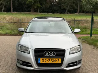 Foto 11 van Audi A3 Sportback 1.2 TFSI Attraction RIJDGOED/PANO/XENON/APK
