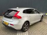 Foto 25 van Volvo V40 1.6 D2 R Design|AUT Cruise Airco Navi BT