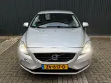 Foto 28 van Volvo V40 1.6 D2 R Design|AUT Cruise Airco Navi BT