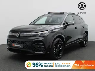 Volkswagen Tiguan 1.5 eHybrid R-Line Edition 272PK DSG Panoramadak, Trekhaak, Black Style, Head-Up D