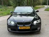 Foto 22 van BMW 3-serie Cabrio 325i 2009 Zwart Automaat