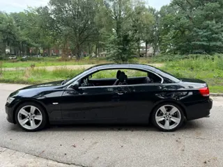 Foto 13 van BMW 3-serie Cabrio 325i 2009 Zwart Automaat