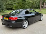 Foto 26 van BMW 3-serie Cabrio 325i 2009 Zwart Automaat