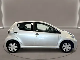 Foto 17 van Toyota Aygo 1.0-12V Access 68 Pk 5 deurs Airco 157 dkm Nap 2e Eig.